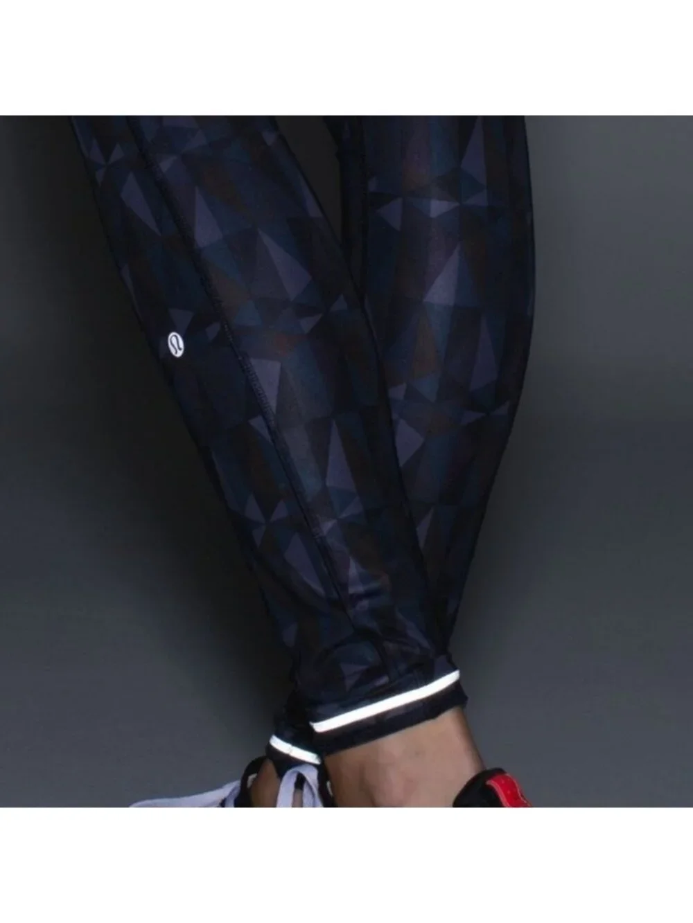 Lululemon Speed Tight II *Full-On Luxtreme